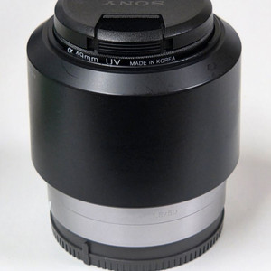 소니 50mm f1.8 렌즈