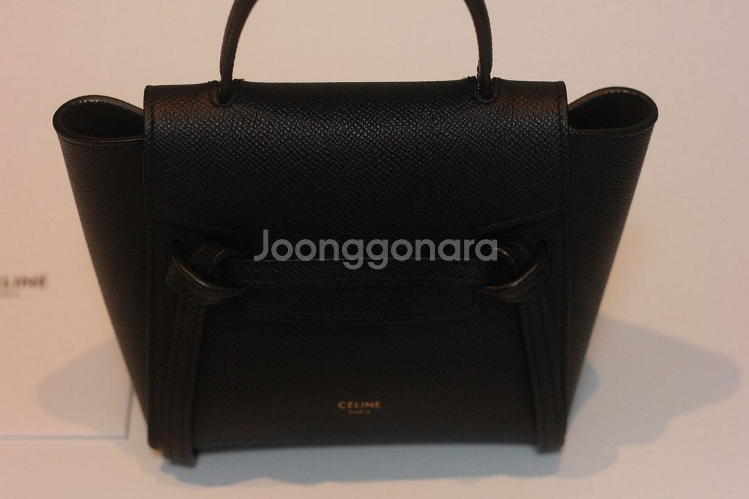 셀린느 벨트백 피코 블랙--1