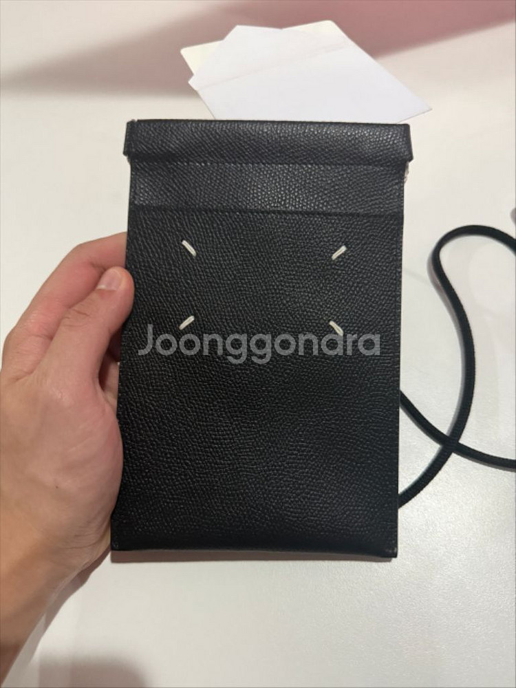 마르지엘라 홀더--1