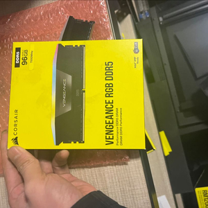 커세어 DDr5 7000hz CL40 96Gb