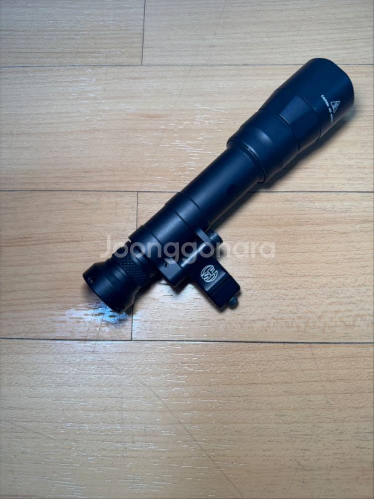 슈어파이어 M640DFT 스카우트 라이트 팝니다--2