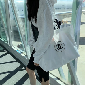샤넬 로고 에코백 빅숄더백