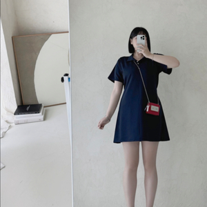 식스앤드 하이 카라 뒷리본 미니 PK원피스 기본기장