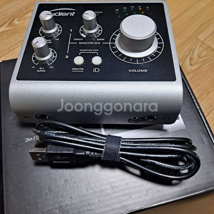 오디언트 Audient iD4 MK1--7