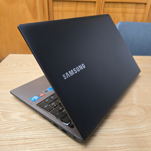 삼성 고성능 i7 사무/게임용 노트북(램12GB)