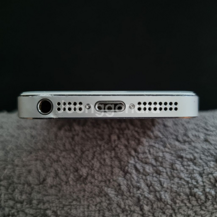 [무음] 아이폰 5 실버 16GB--5