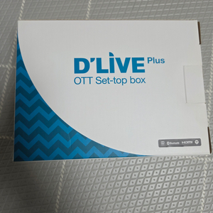 딜라이브 OTT 팝니다.(넷플릭스 등) 파우치포함