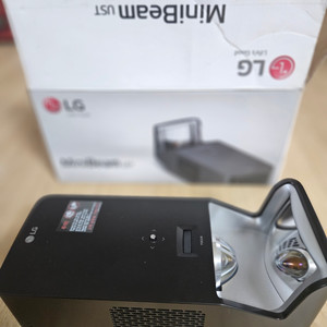 LG 미니빔 UST 프로젝터 HF65FA