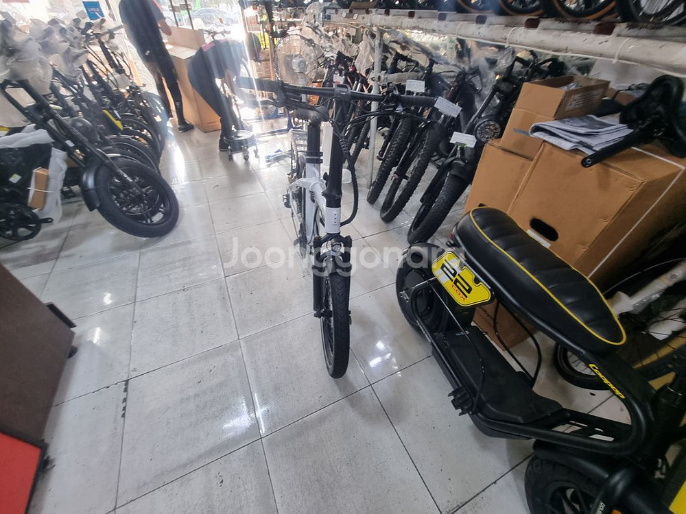 퀄리 투어롱레인지 24년식 500w 48v50ah 판매--8