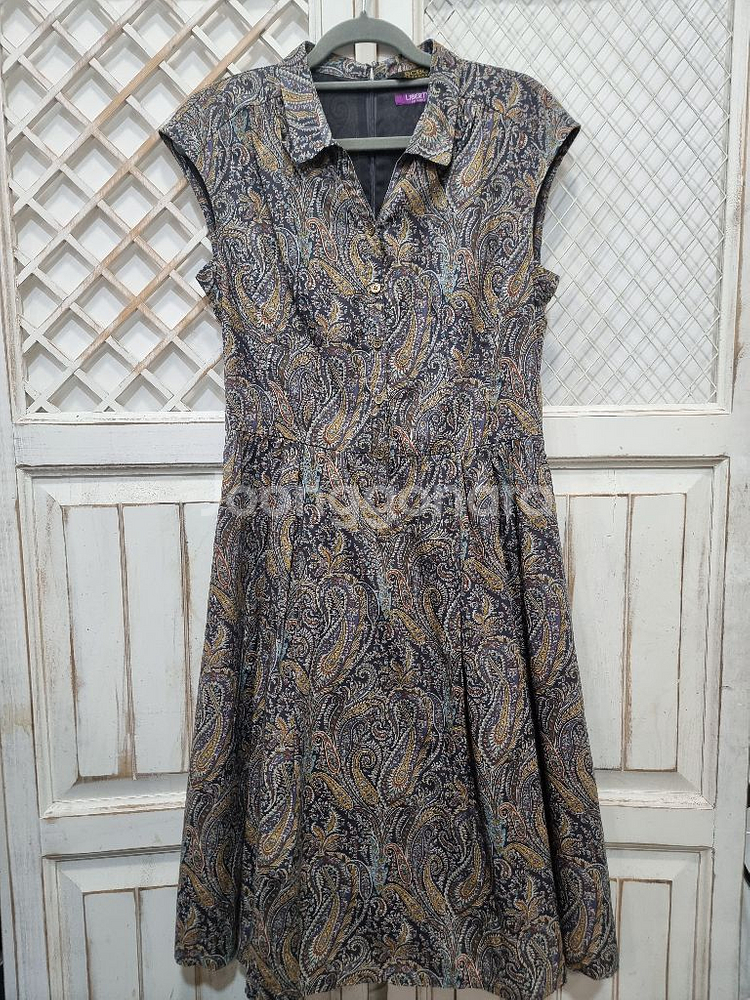 BCBG 민소매 원피스 (C142--0