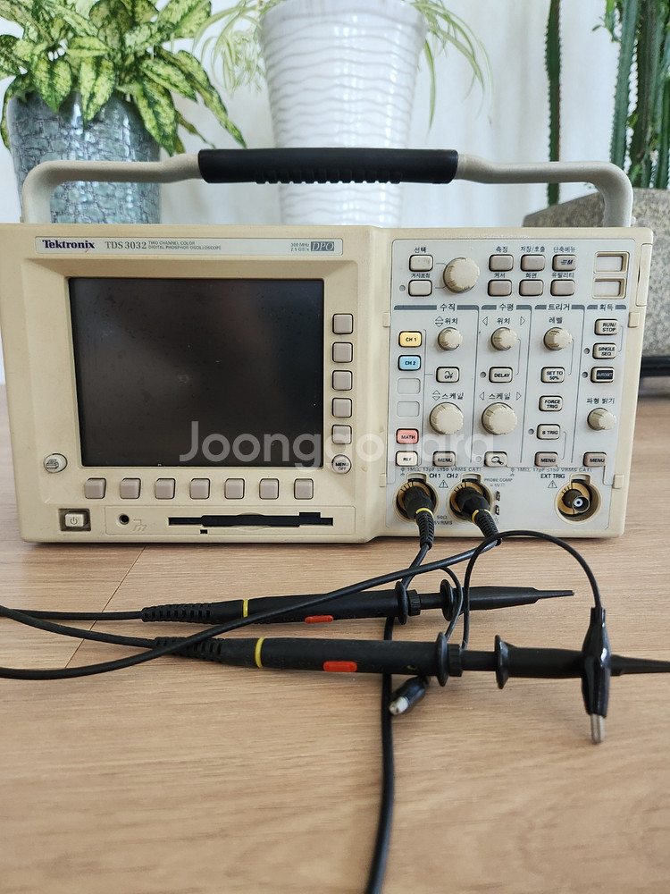 Tektronix TDS3032 디지털 오실로스코프--0