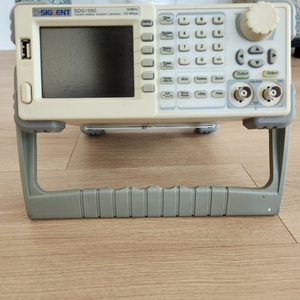 SIGLENT SDG1050 함수발생기