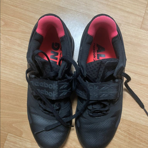 리복 역도화 레거시리프터2