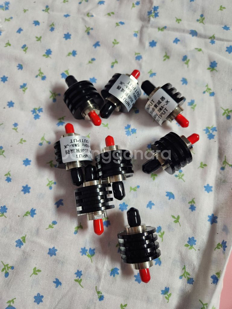 RF 동축 감쇄기 8개--0