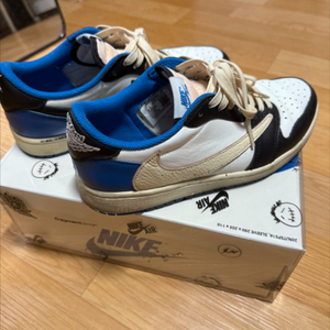 (260) 조던1 프라그먼트 스캇