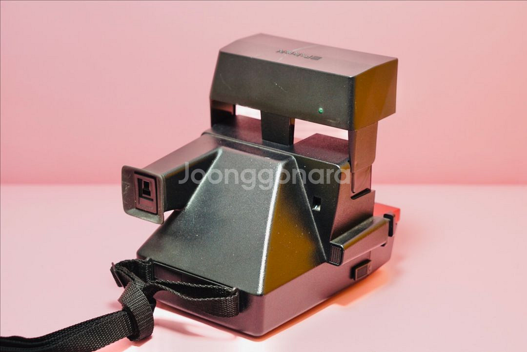 폴라로이드 즉석필름 카메라 646 cl 블랙레드 버전--3