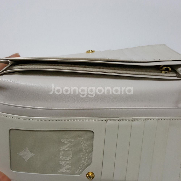 가격인하> MCM 누오보 엘 사피아노 슬림장지갑--4