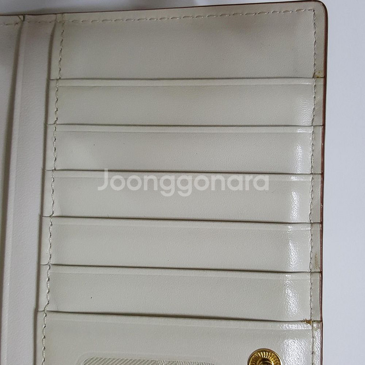 가격인하> MCM 누오보 엘 사피아노 슬림장지갑--8