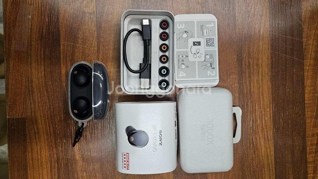 소니 WF-1000XM5 이어폰--0