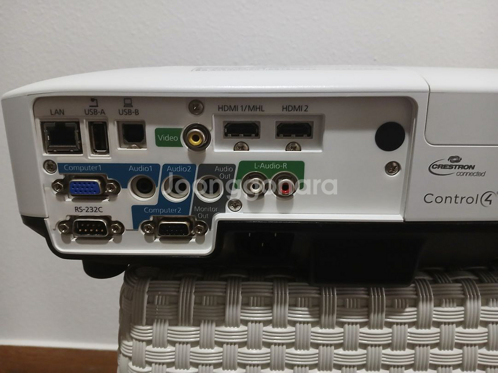 WUXGA앱손5000안시 빔프로젝터 EB-2250U--3