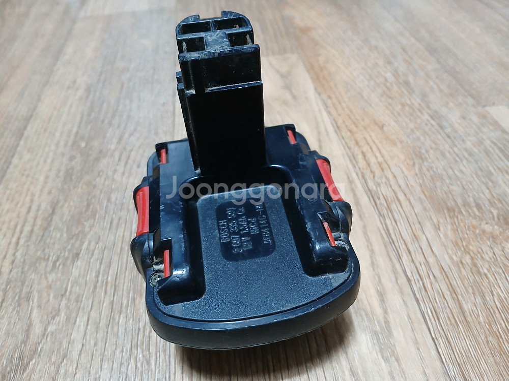 BOSCH 12V 1.5Ah NiCd 배터리 충전불량--2