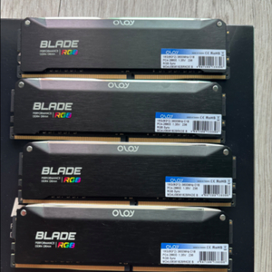 oloy ddr4 8x4 32g 판매합니다