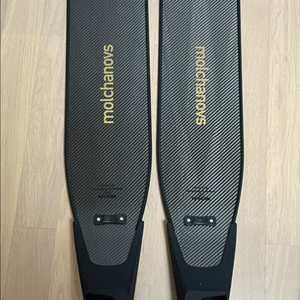 몰차노브 스포츠 카본핀 팝니다.(몰차노브핀, 카본핀)