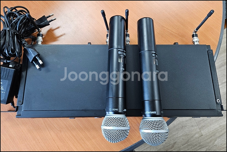 슈어 SLX24 SM58 중고 무선마이크 2세트--1