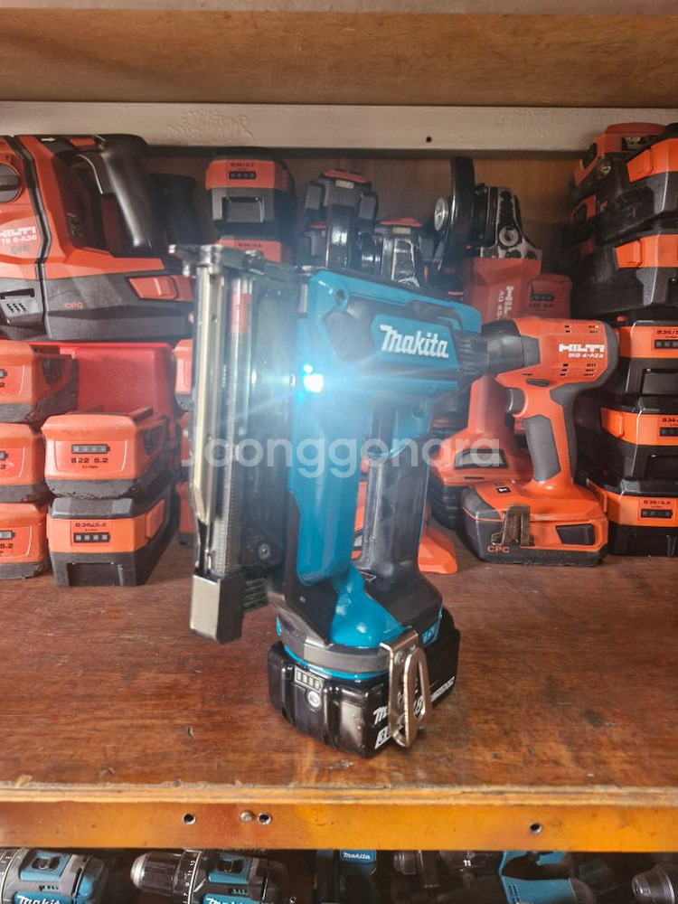 마끼다충전타카 DPT353 실타카 일자타카 배터리까지--4