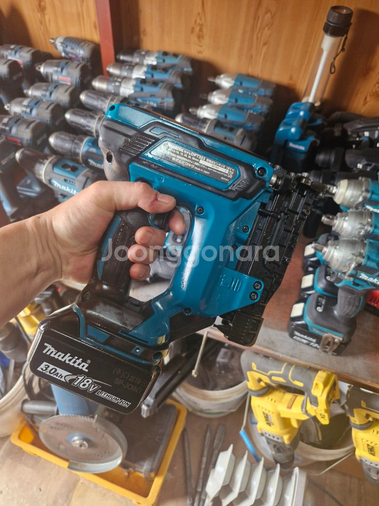 마끼다충전타카 DPT353 실타카 일자타카 배터리까지--7