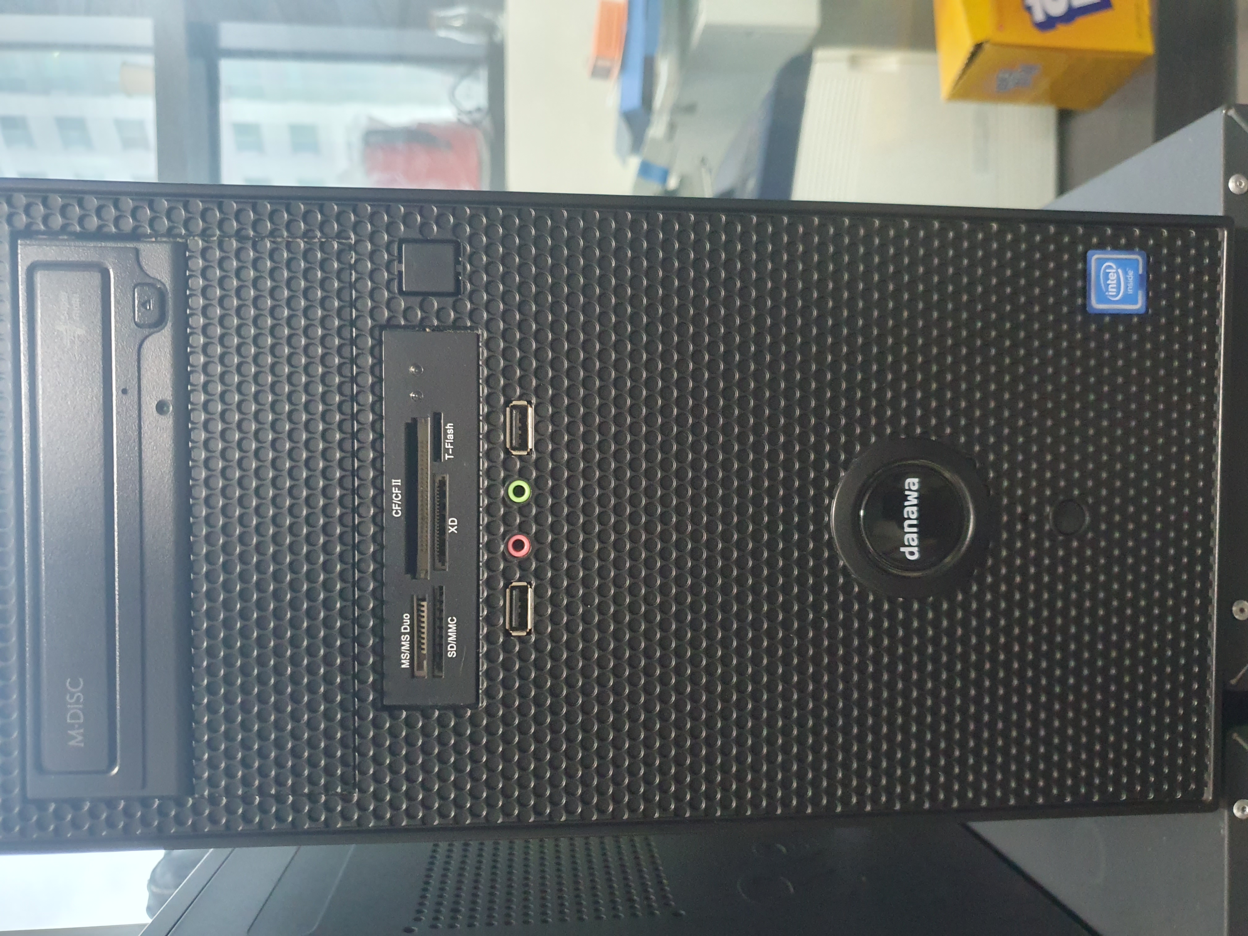 I5-8500 본체 팝니다.