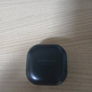버즈 프로 오른쪽 유닛 + 본체 팝니다
