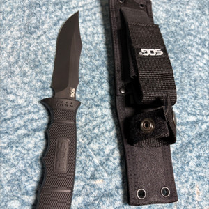 sog seal pup elite 나이프