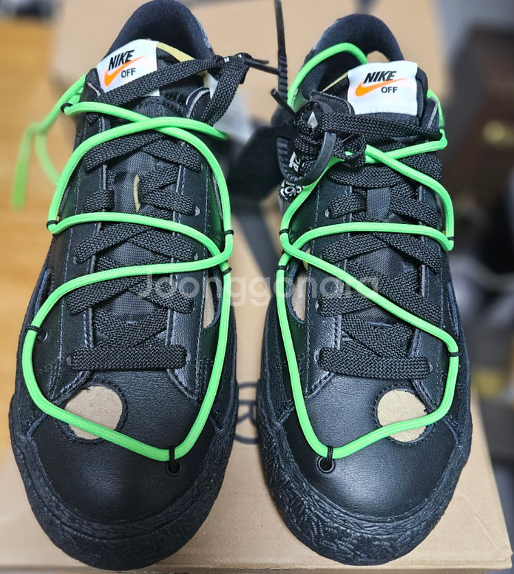 나이키x 오프화이트 블레이저 로우77 9.5--1