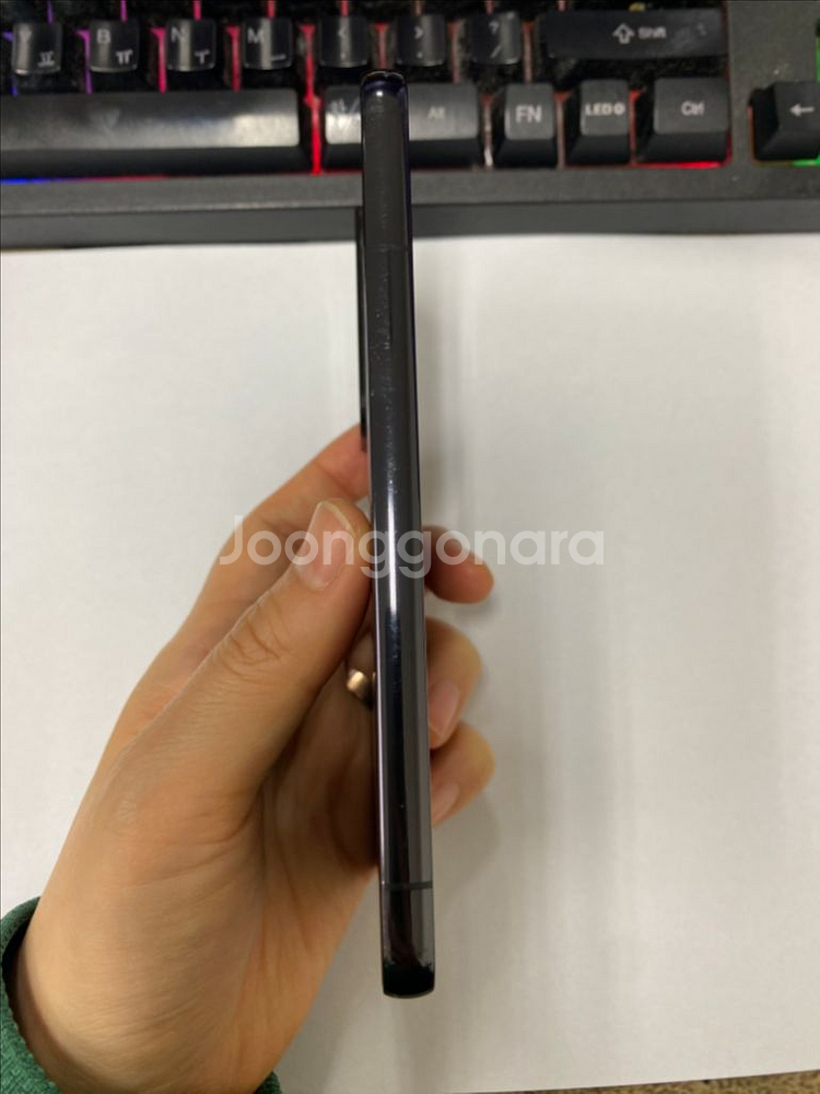 SK 갤럭시S22 블랙 외관깔끔 256G 빠른배달폰--5