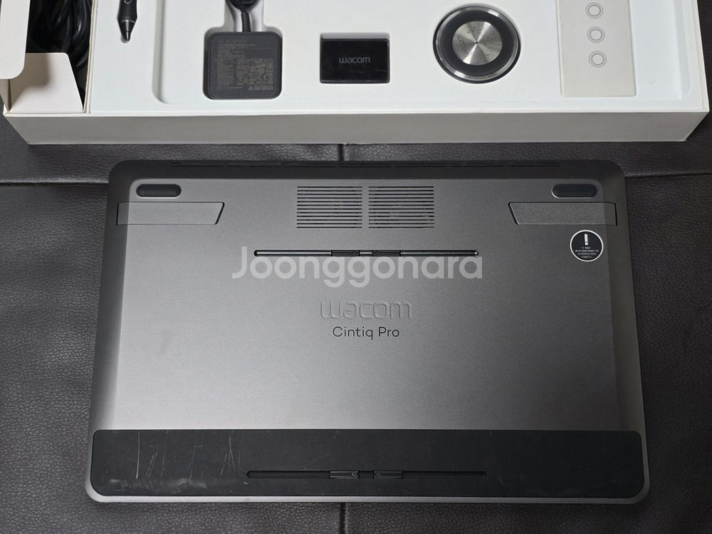 와콤 신티크 프로 wacom Cintiq Pro--5