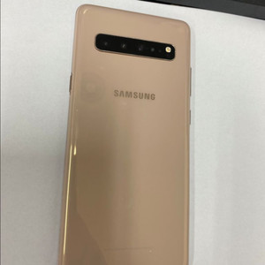갤럭시S10 5G 골드 외관깔끔 256G 검멍1개