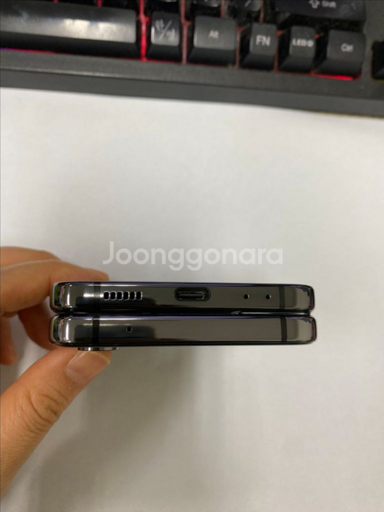 삼성리퍼폰 갤럭시Z플립4 SS급 리퍼영수증OK--8