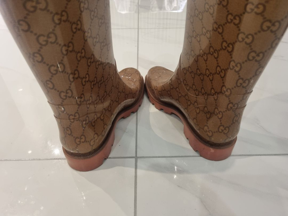 구찌 레인부츠.정품(사이즈 미스)--2