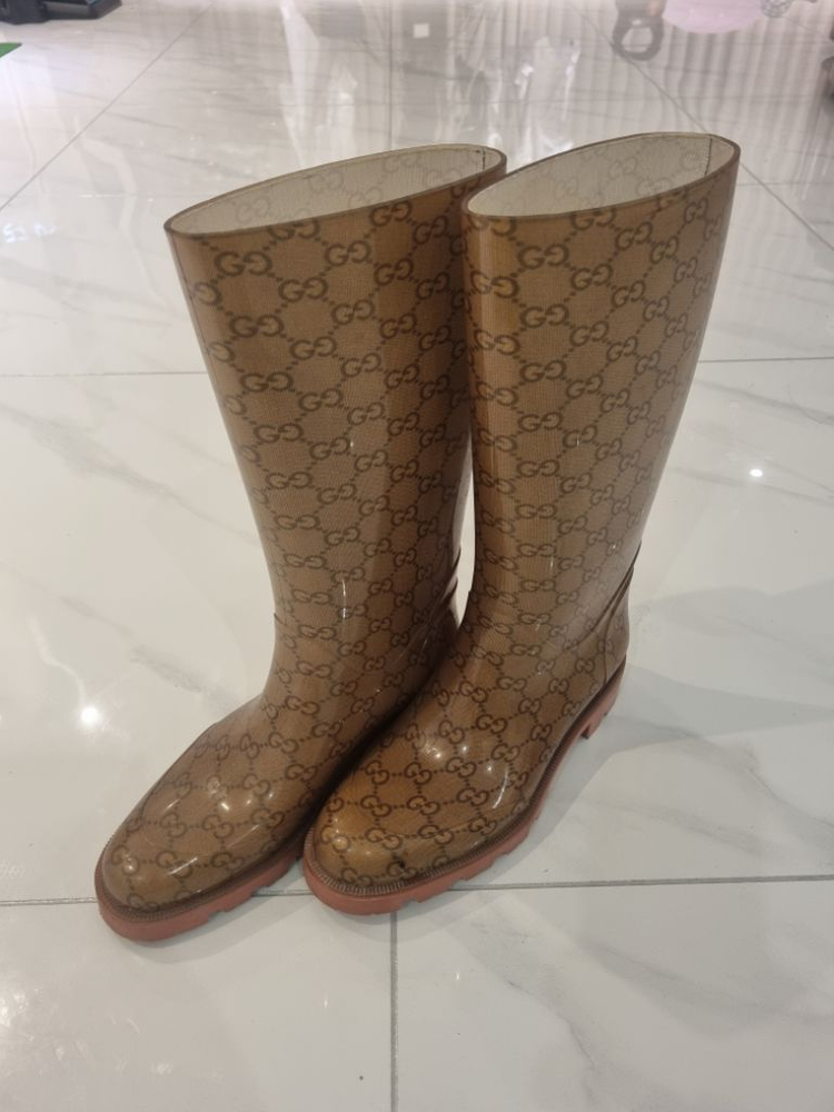 구찌 레인부츠.정품(사이즈 미스)--1