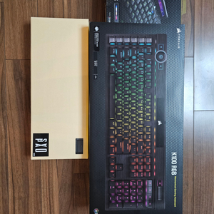커세어 K100 RGB 은축 + 넥서스 + 푸딩키캡
