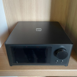 나드(nad) C700 앰프 판매합니다
