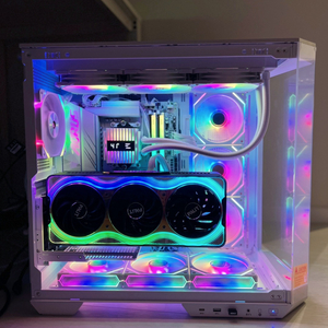 최고사양 9950x3d RTX5090 하이엔드 본체