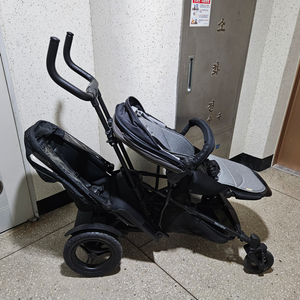[연년생 유모차] 마이크라라이트 뉴폴드