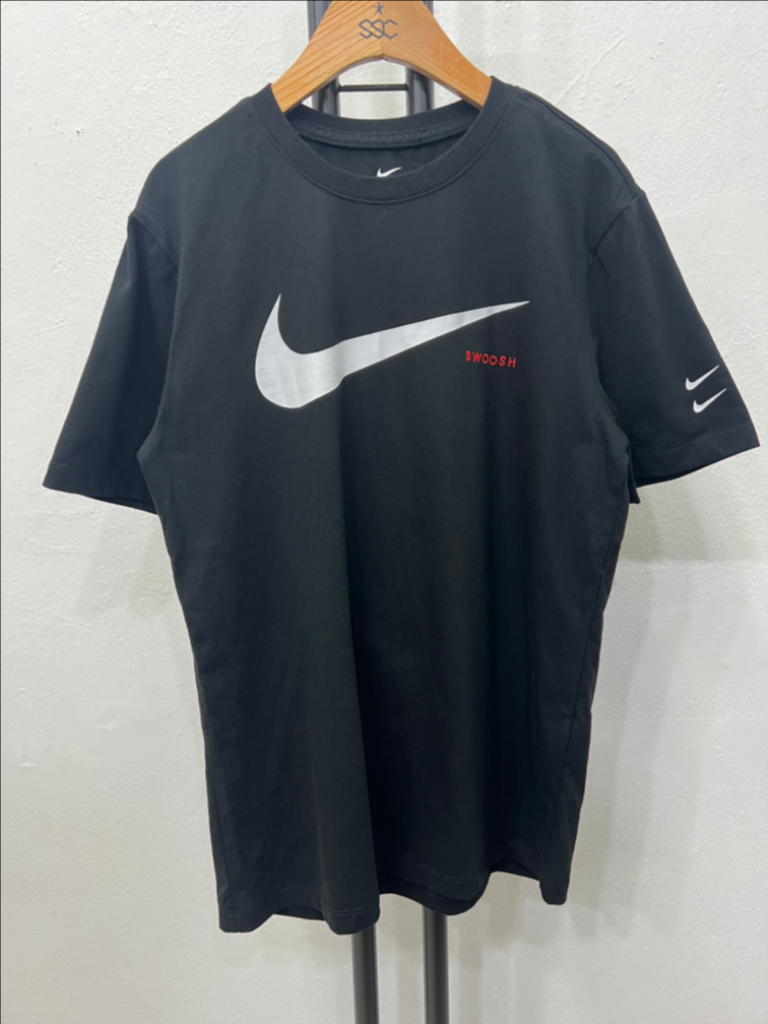 정품) 나이키 스우시 반팔티 L