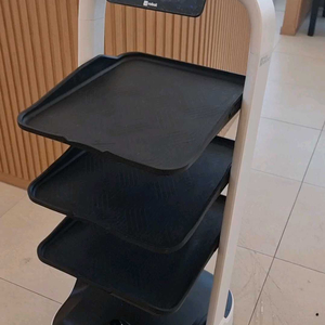 매장 서빙로봇 판매합니다.