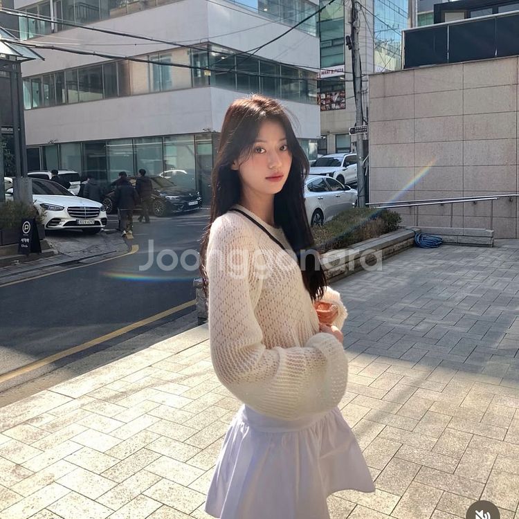 르플레인 벨 키드모헤어 가디건 새상품--1