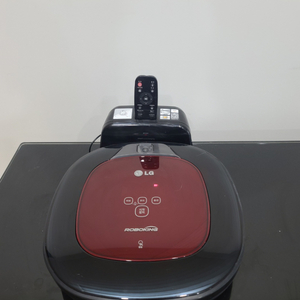LG 로봇청소기 로보킹 R76STM(2020년7월산)