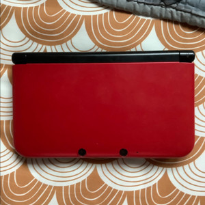 닌텐도 3ds xl 구큰다수 64기가 판매합니다