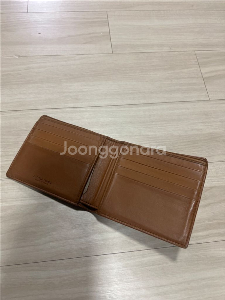 보테가 베네타 남성지갑--1
